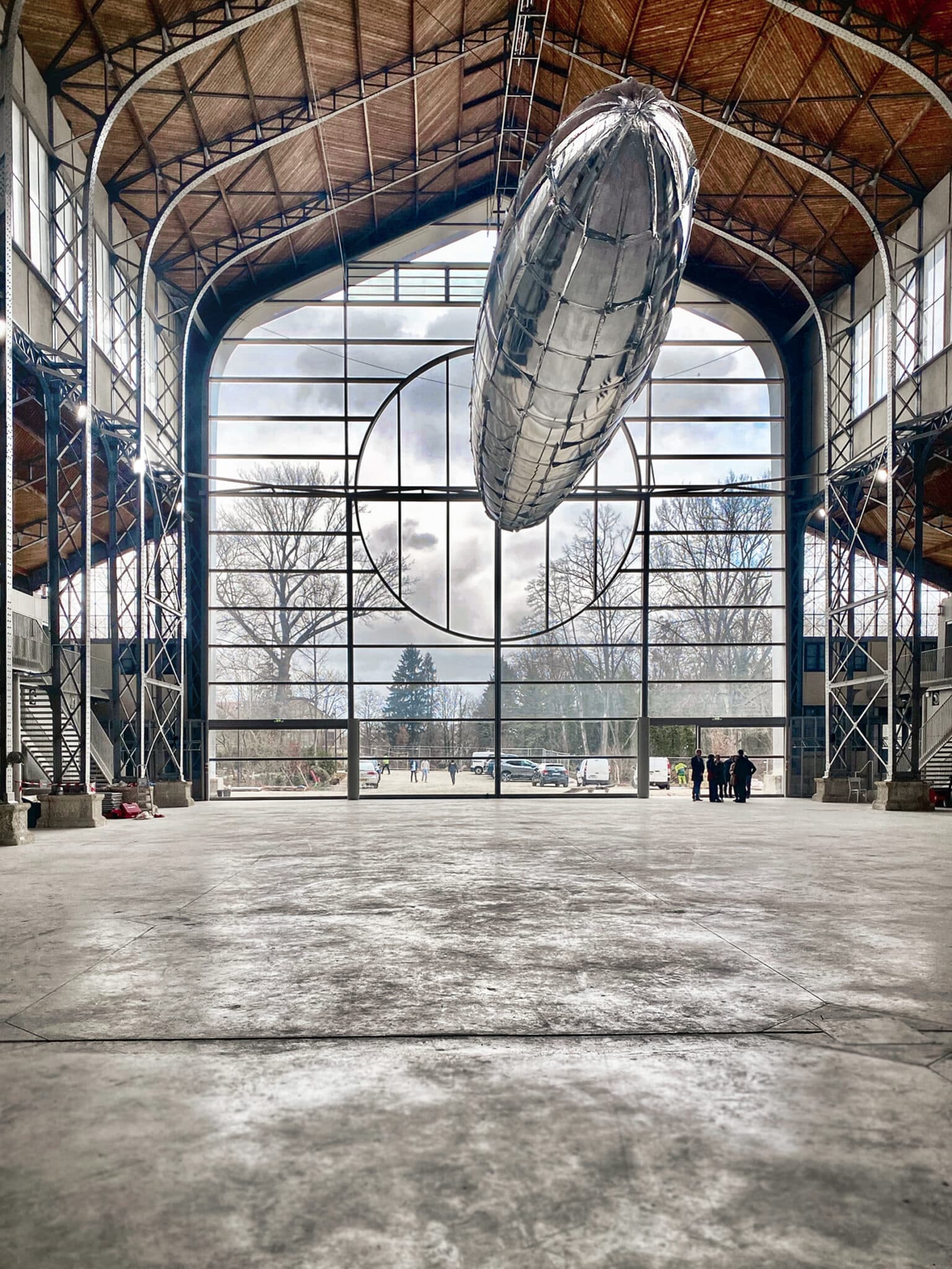 hangar vue 1 scaled - Nelly Maurel art -